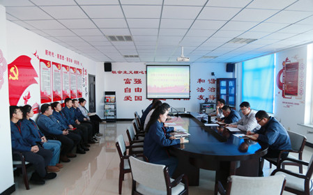 標(biāo)題：華德牧草公司黨委召開2023年度黨支部書記抓基層黨建述職評(píng)議會(huì)
瀏覽次數(shù)：1129
發(fā)表時(shí)間：2024-01-10